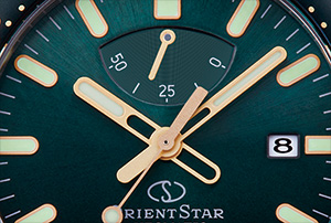 DIVER | Sports Collection | ORIENT STAR | オリエント